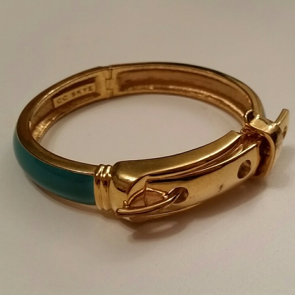 CC Skype 24K Thin Buckle Bracelet - Picture 2 of 4